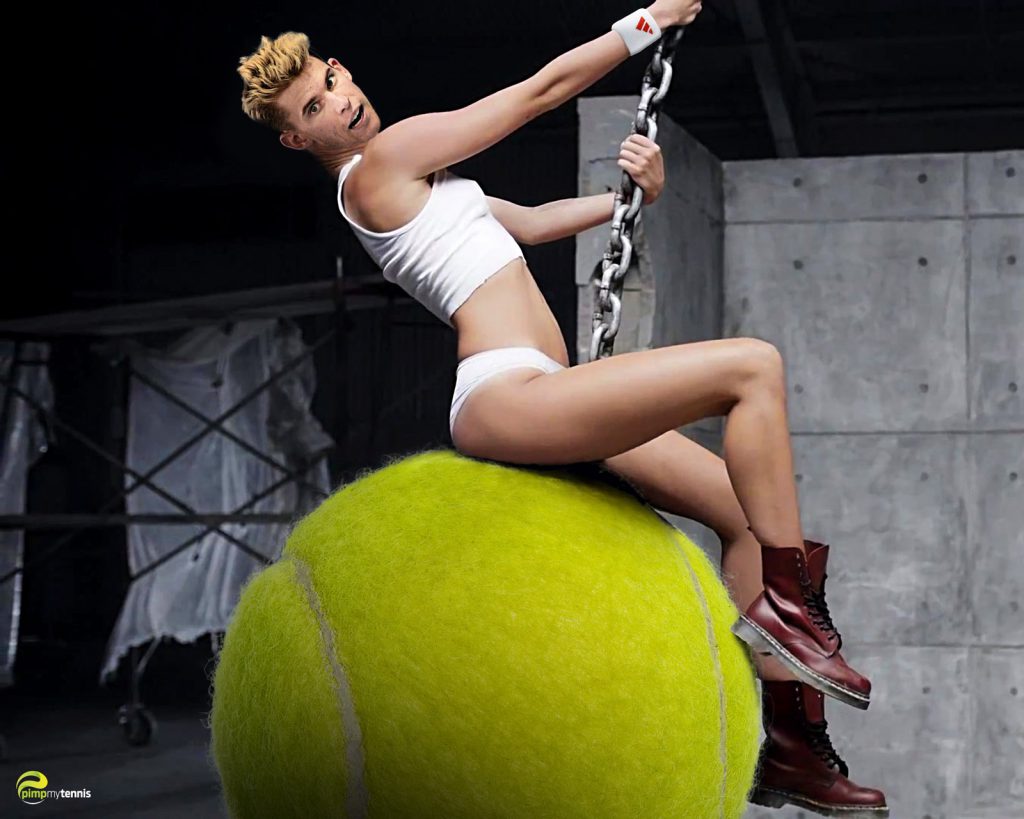Miley Cyrus Sexy wreckling ball